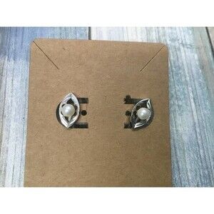 Vintage Marvel Sterling Pearl Screw Back Earrings